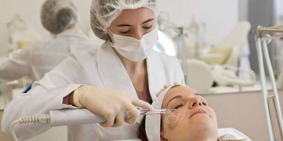 List of Aesthetic Cosmetic Nurse Certifications 2024